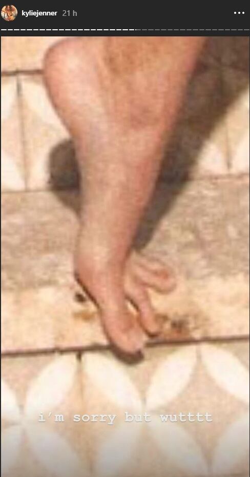 Kylie Jenner responde a las críticas sobre el aspecto de sus pies