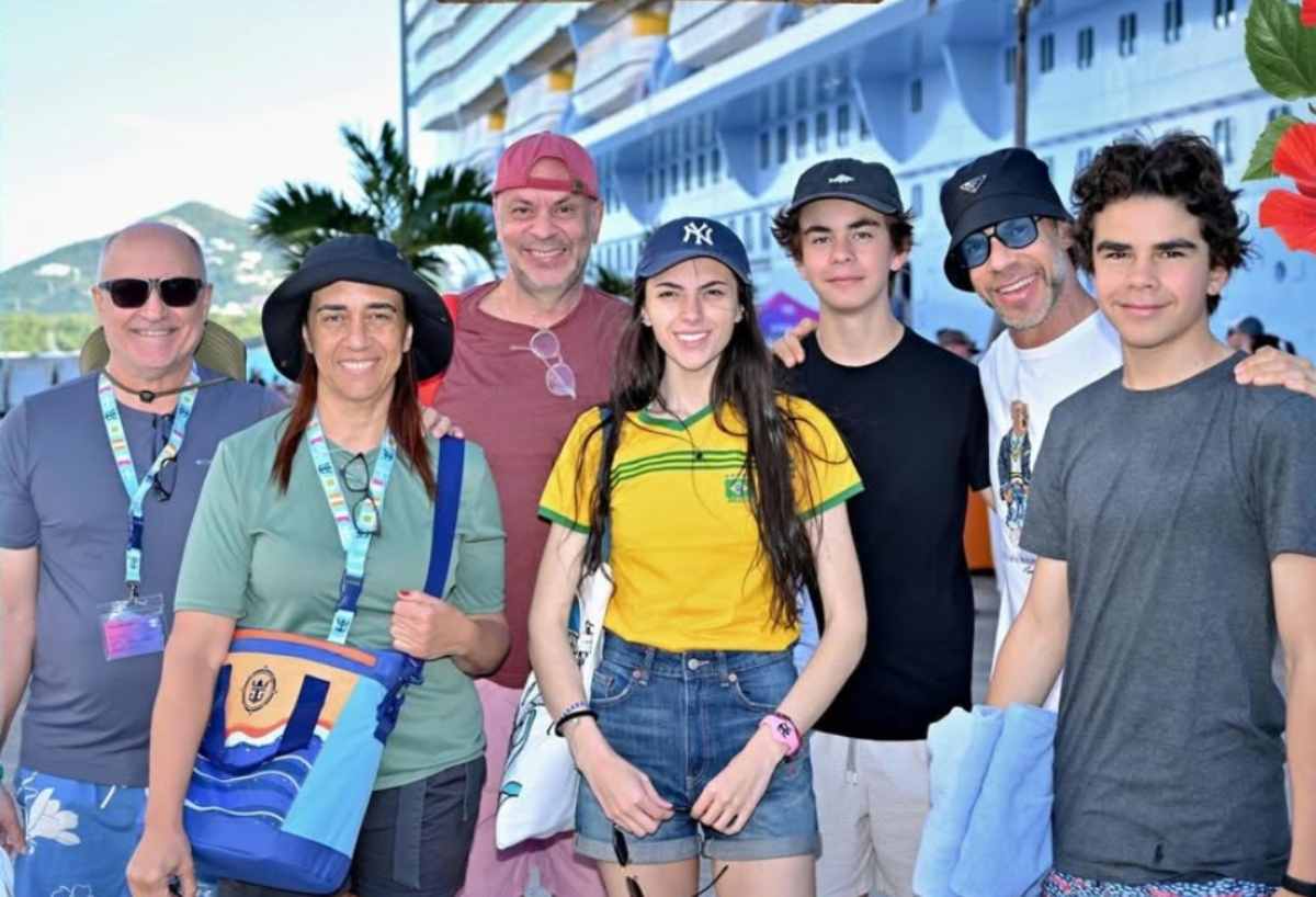 Luis Roberto Alves ‘Zague' celebró el Año Nuevo con sus hijos / Foto: Instagram  @lrzague