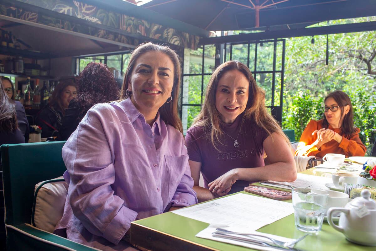 Polimnia Romana y Karina Rábago. (Foto: Esteban Torreblanca)