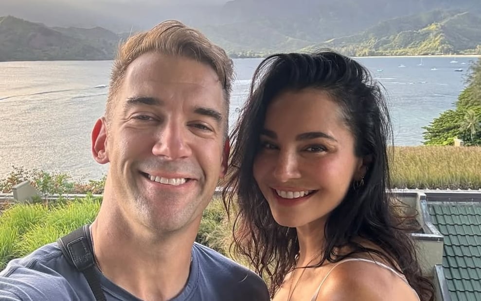 Martha Higareda y Lewis Howes / Foto: Instagram