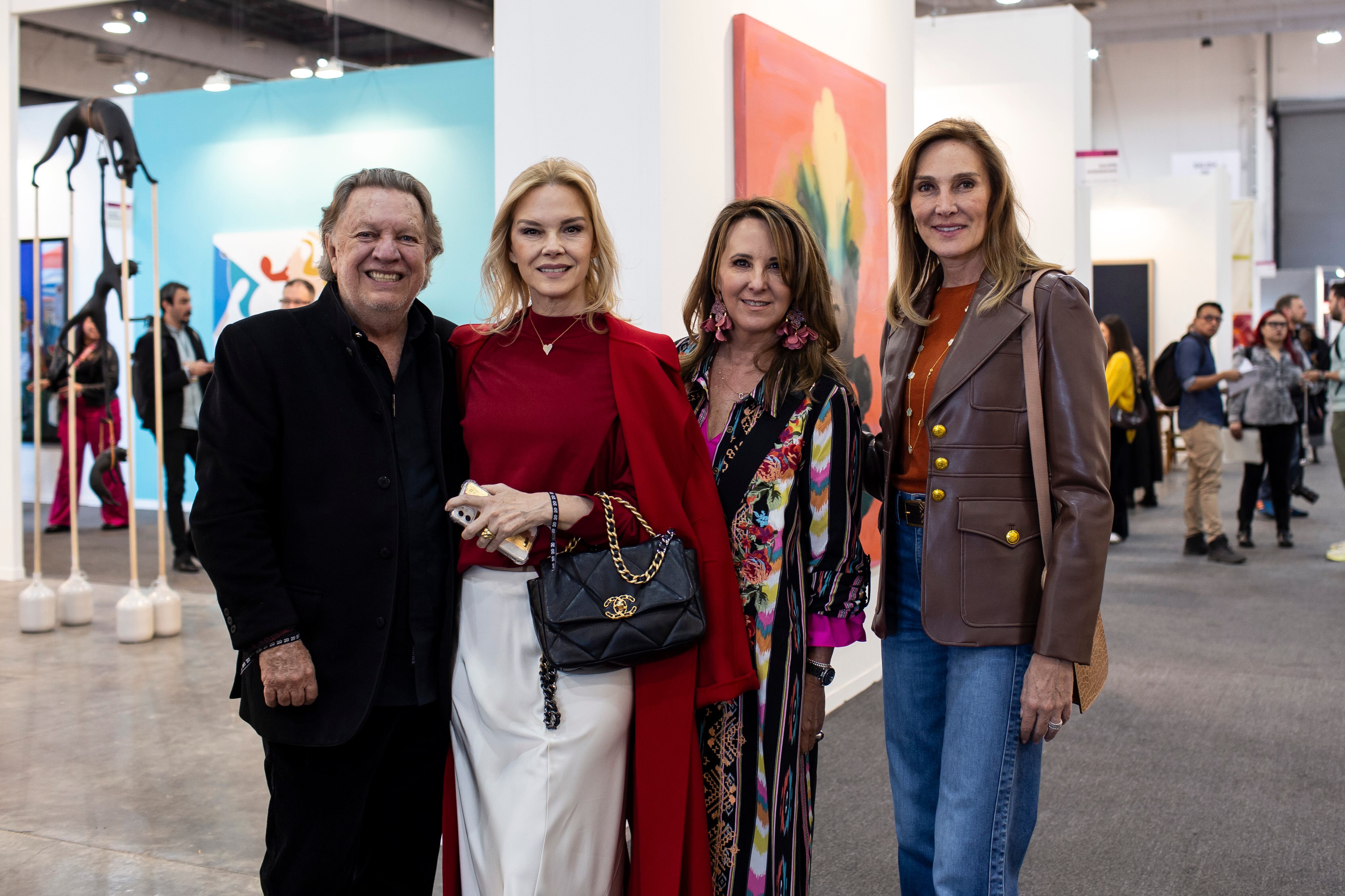 Jorge y Maricarmen Ramos con Cristina Maya y Alejandra Alemán. (Foto: Esteban Torreblanca)