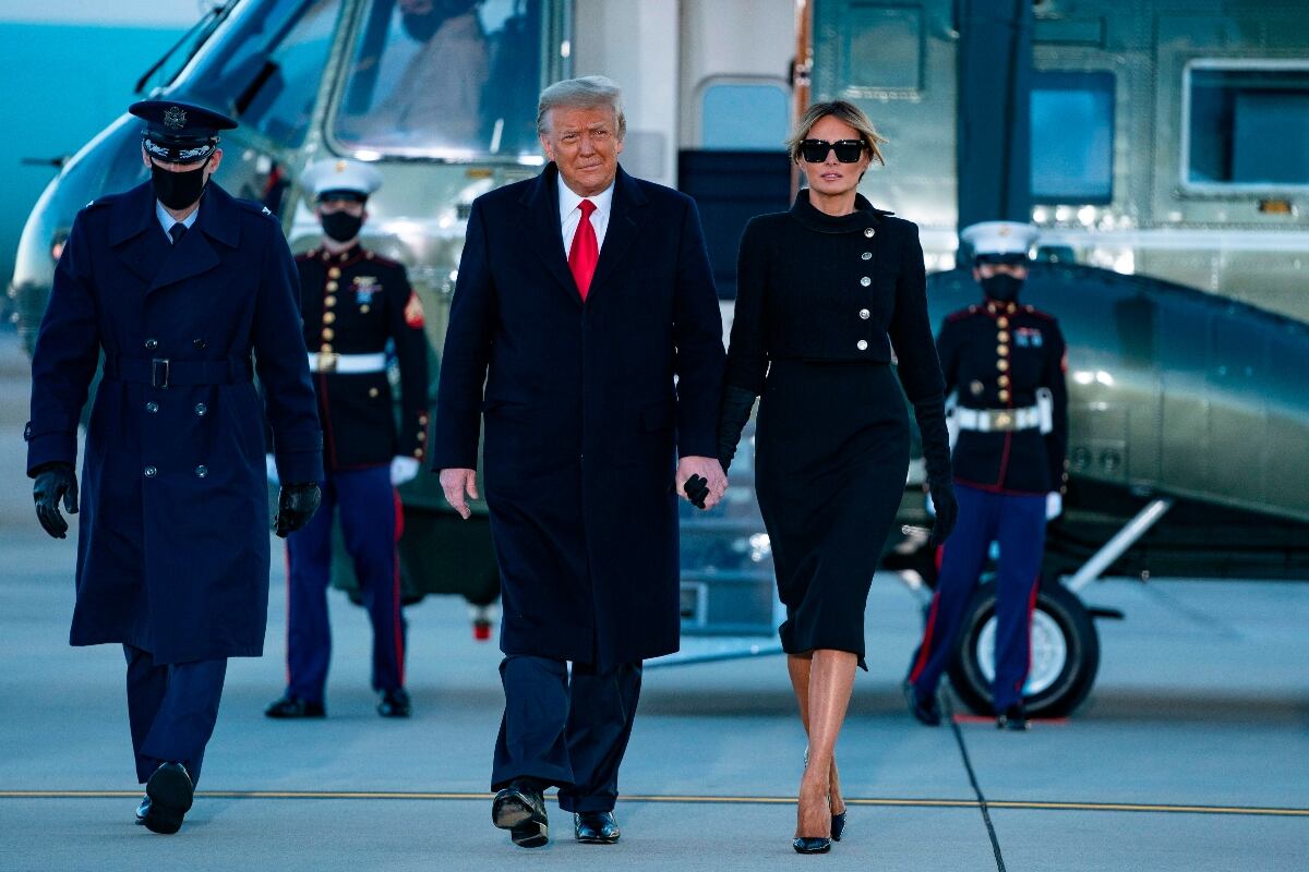 El significativo vestido del adiós de Melania Trump
