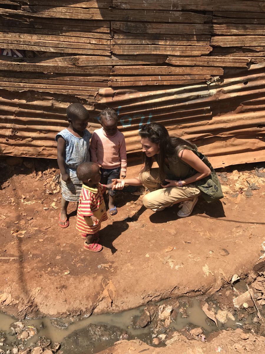 El viaje altruista de Mariana Herrera y Nicolai Frahm en Kenia