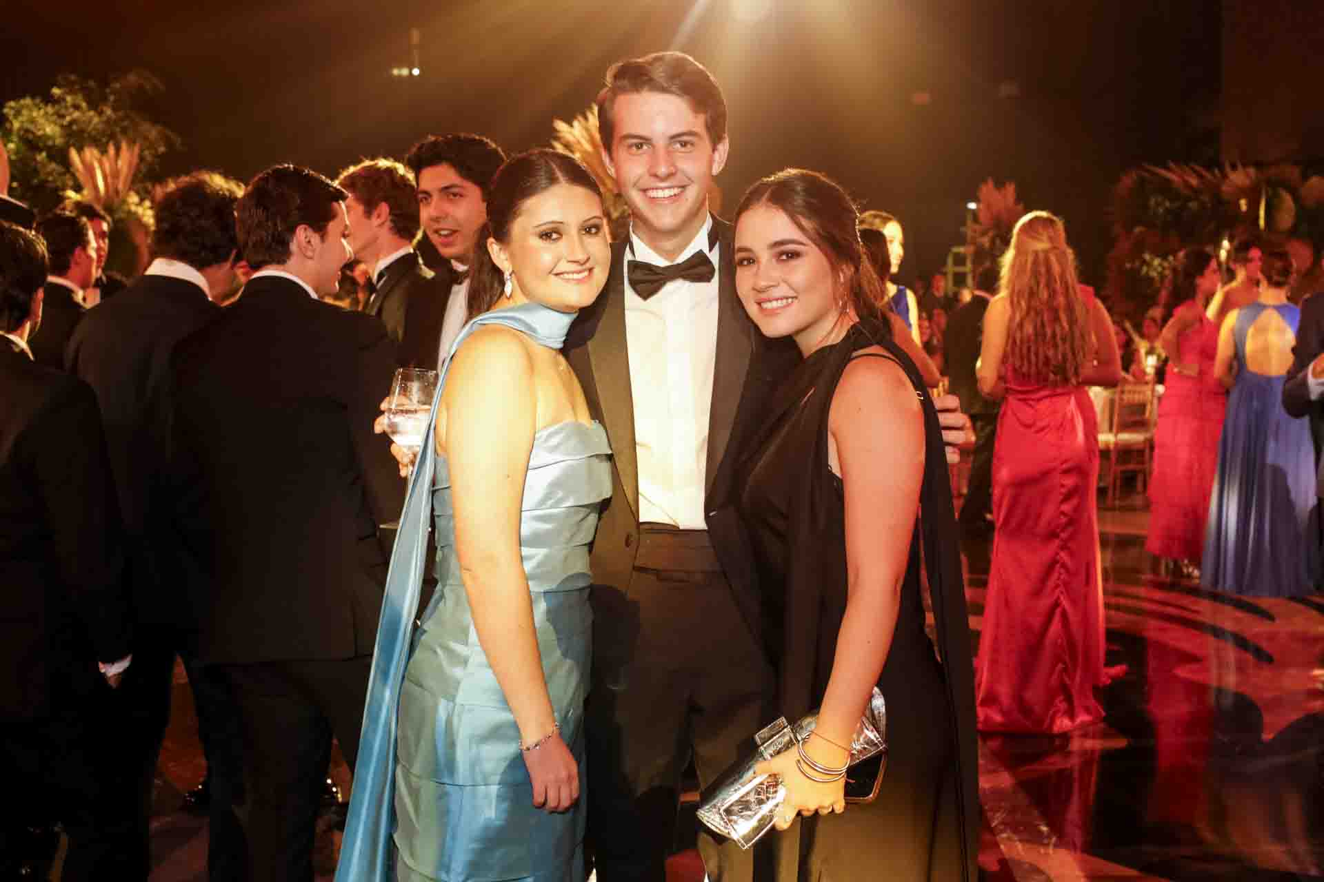 Noelia Allende, Diego González y Lian Mandujano. (Foto: Esteban Torreblanca)