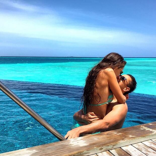 La foto más romántica de Chicharito Hernández y su novia Lucía Villalón