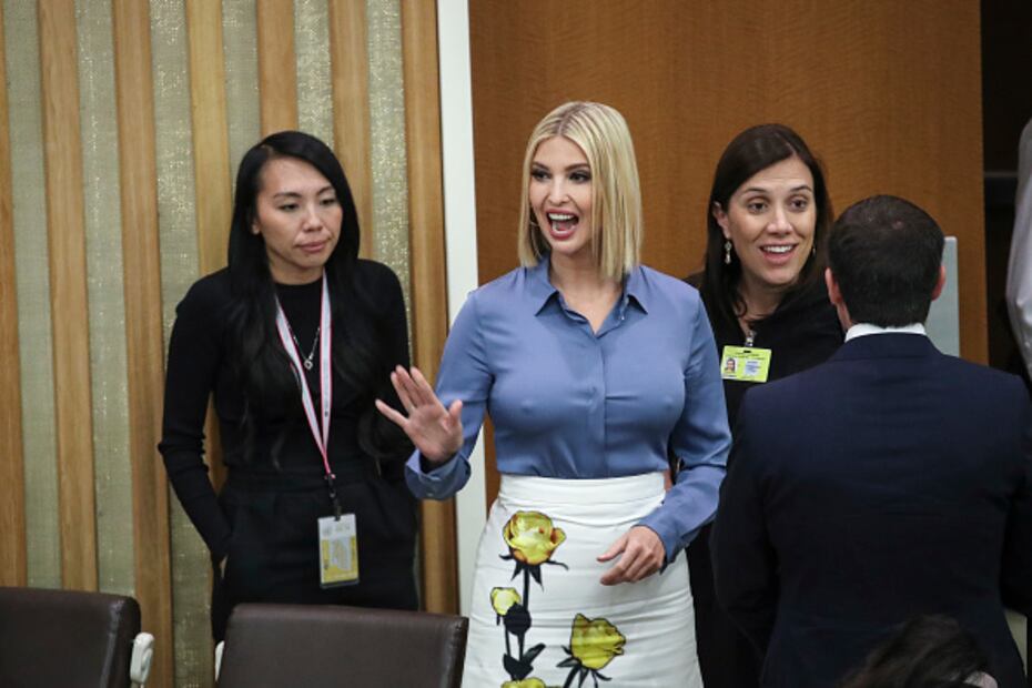 Faux pas: Ivanka Trump se olvida del sostén 