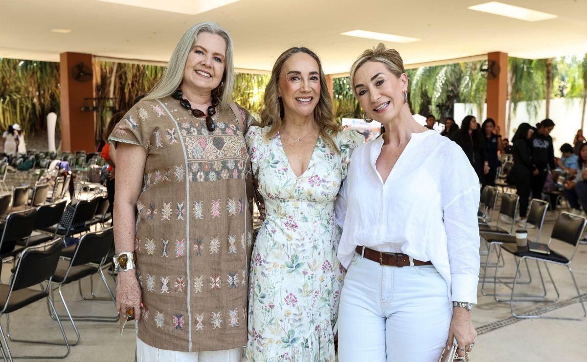 Adela de Atala, Lucero Ibáñez y Claudia Parsons / Foto: Esteban Torreblanca
