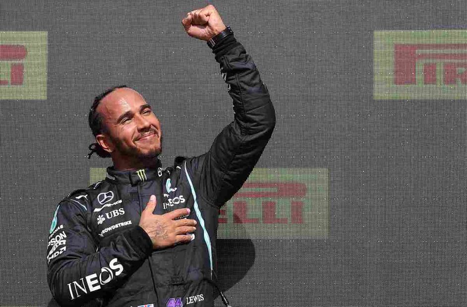 Mercedes, escudería de Lewis Hamilton, pide a Facebook que tome medidas contra comentarios racistas
