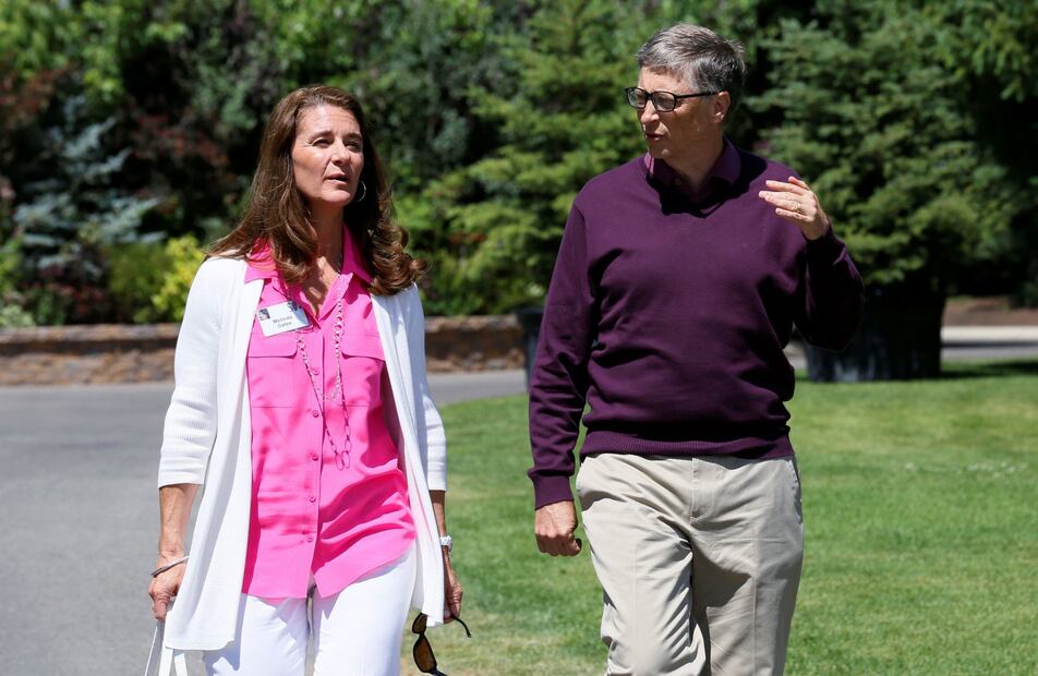 Lavar los platos, actividad que Melinda comparte con Bill Gates para un buen matrimonio