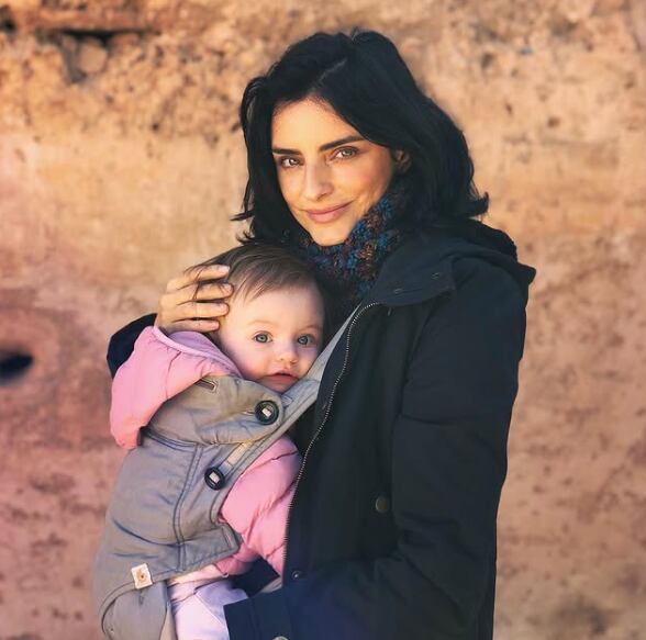 Ailinn Derbez y la pequeña Kai / Foto: Instagram