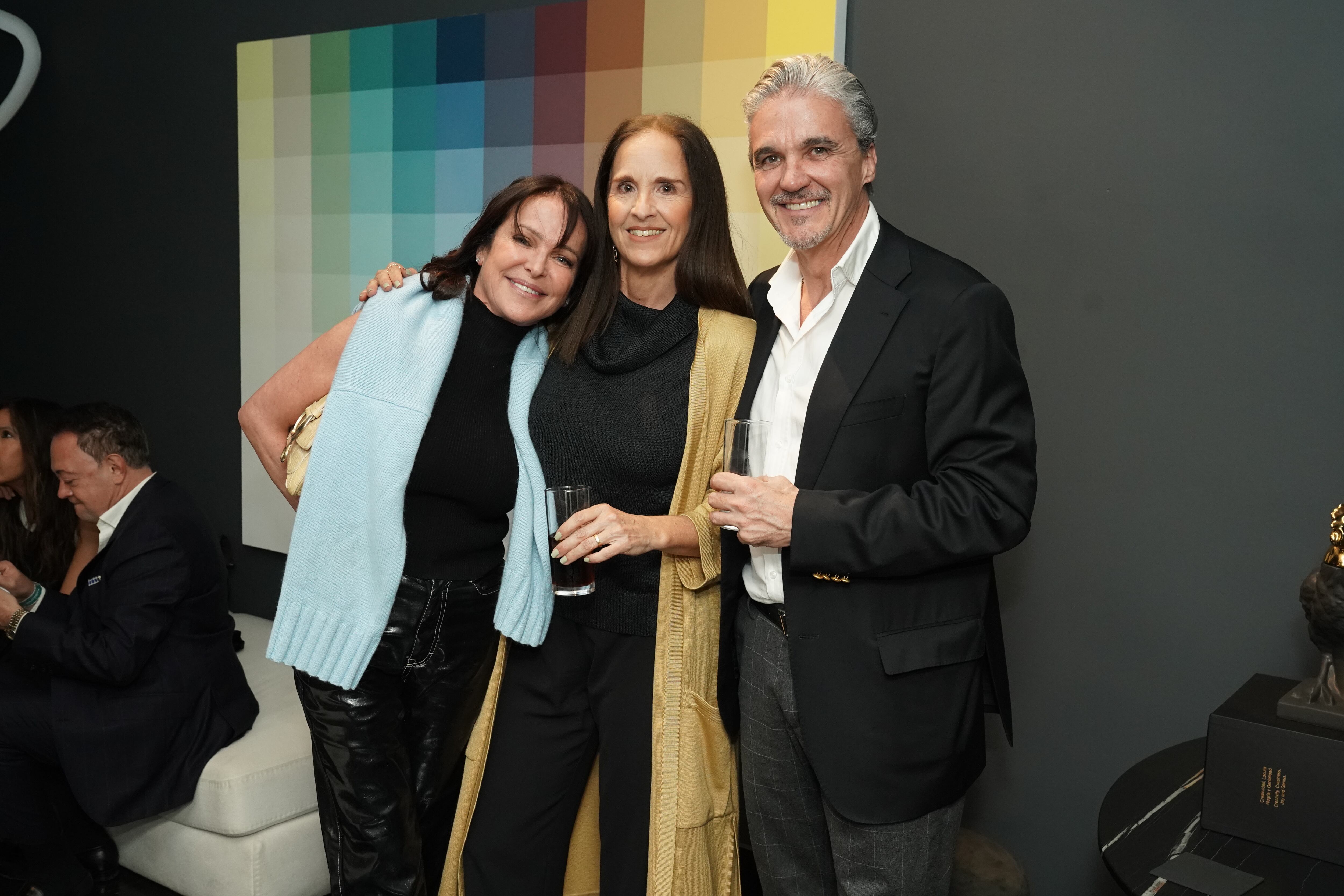 Gabriela Cano, Pitty Fernández y Luis León. (Foto: Héptor Arjona)