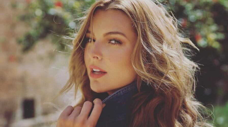 Marjorie de Sousa y Julián Gil, la nueva pareja del espectáculo mexicano