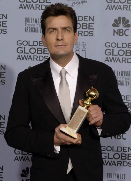 Charlie Sheen niega acusaciones de abuso sexual contra Corey Haim