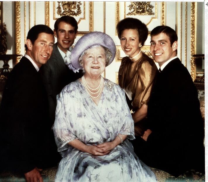 Esta es la razón de por qué la princesa Ana de Inglaterra no saluda de mano 