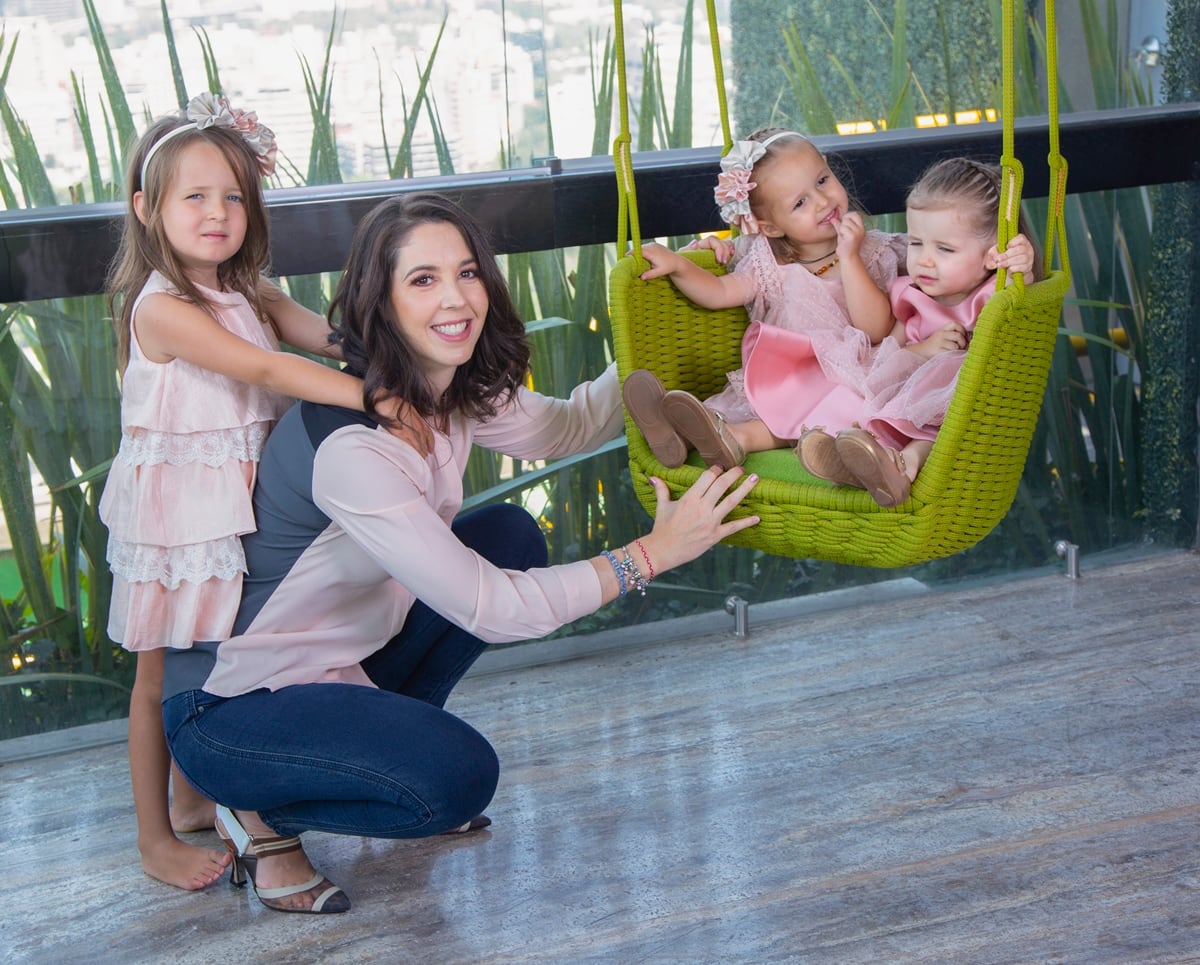 Así es la gran familia de Giovanna Acha y su vida con 5 hijos