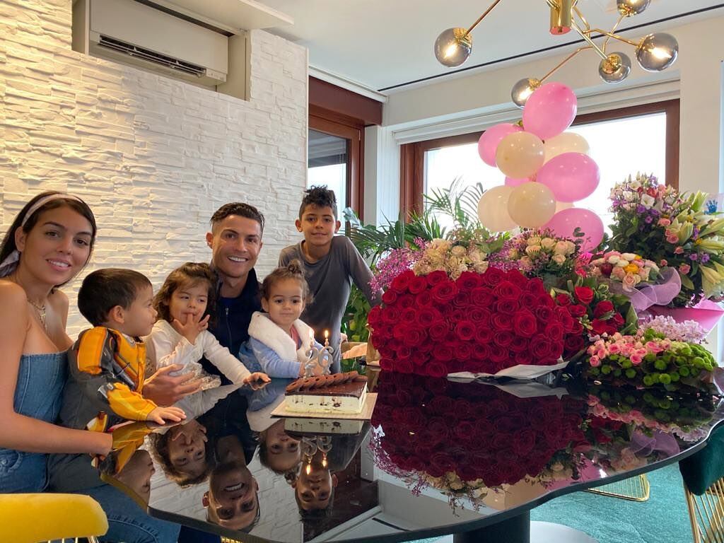 Cristiano Ronaldo celebra sus 200 millones de seguidores en Instagram