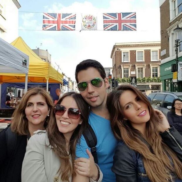 FOTOS: La primera despedida de soltera de Claudia Álvarez
