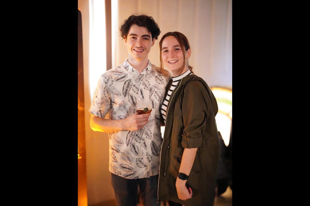 Adrián Lask y Sharon Dahl. (Foto: Héptor Arjona para VIP)