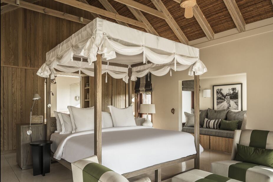 Four Season Resort
