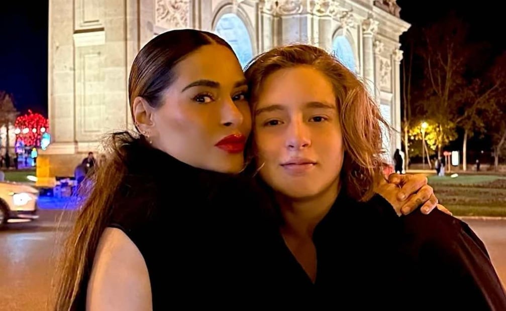 Galilea Montijo junto a su hijo Mateo / Foto: Instagram @galileamontijo