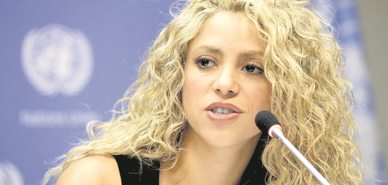 Shakira celebró su cumpleaños con un pastel que alcanzó más de un millón de likes