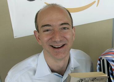 Jeff Bezos ya tiene listo el primer vuelo turístico suborbital ¿te animas?