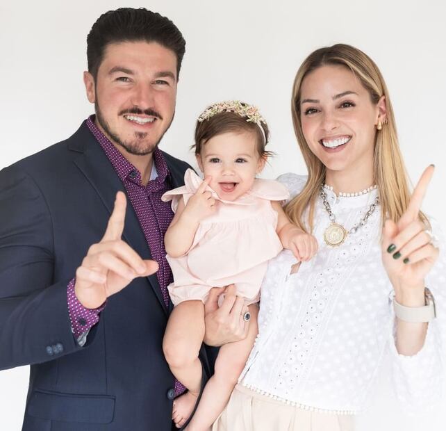 Mariana Rodríguez y Samuel García celebran el primer cumpleaños de Mariel / Instagram