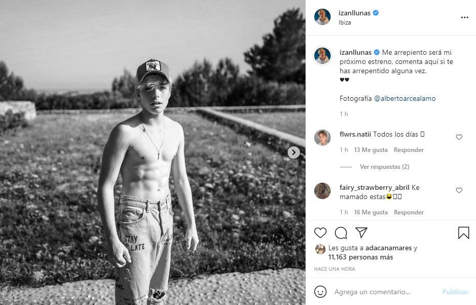 Así ha crecido Izan Llunas, el adolescente que interpretó a Luis Miguel en la serie