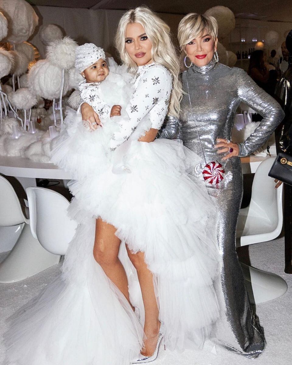 Kris Jenner habla por primera vez de la situación de Khloé y dice que ora por ellos
