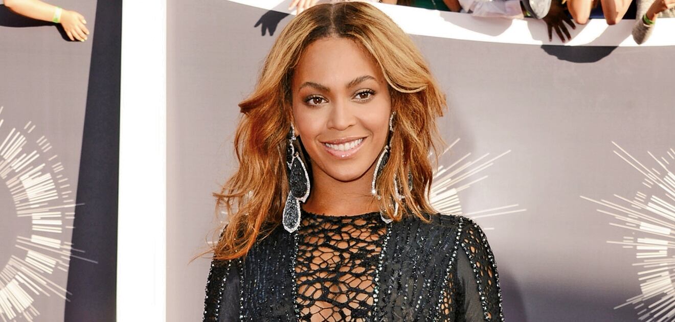 <p>Beyoncé&nbsp;presume su embarazo de gemelos. <strong>(Fotos: AP/&nbsp;Instagram @beyonce)&nbsp;</strong></p>
