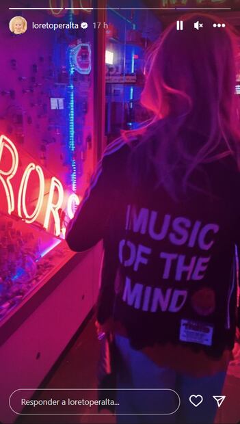 La chaqueta personalizada de Loreto Peralta que incluye un mensaje positivo