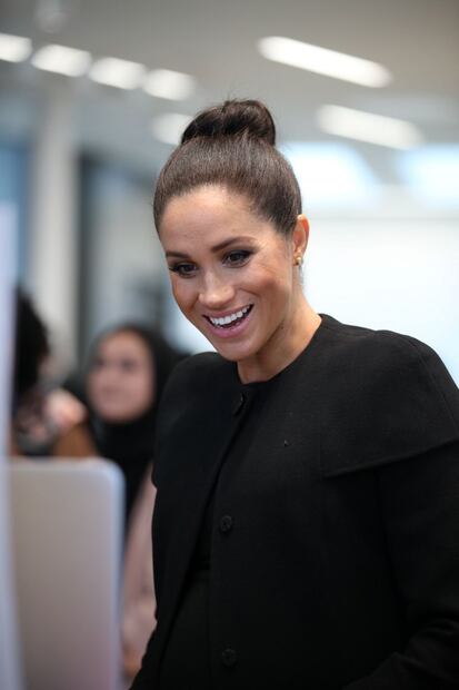 Meghan Markle impacta porque deja ver su pelo casi al natural