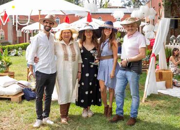 María y Mariana Orsini reciben a sus amigos en casona de Lomas de Chapultepec para su Luxury Picnic