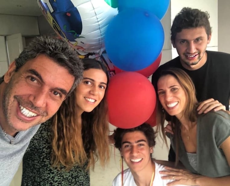 Arturo Elias Ayub y su esposa Johanna Slim con sus hijos Arturo, Alejandro y Johanna / Foto: Instagram