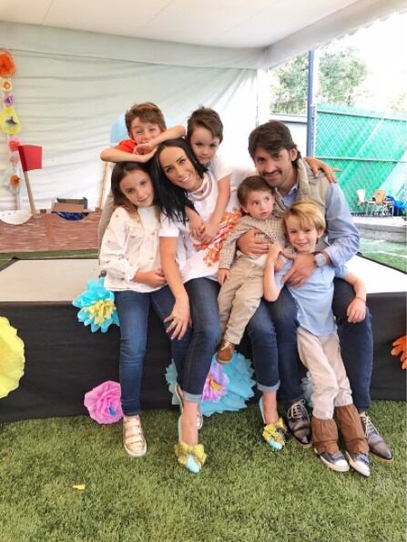 El bebé de Inés Goméz Mont ya es un niño grande 