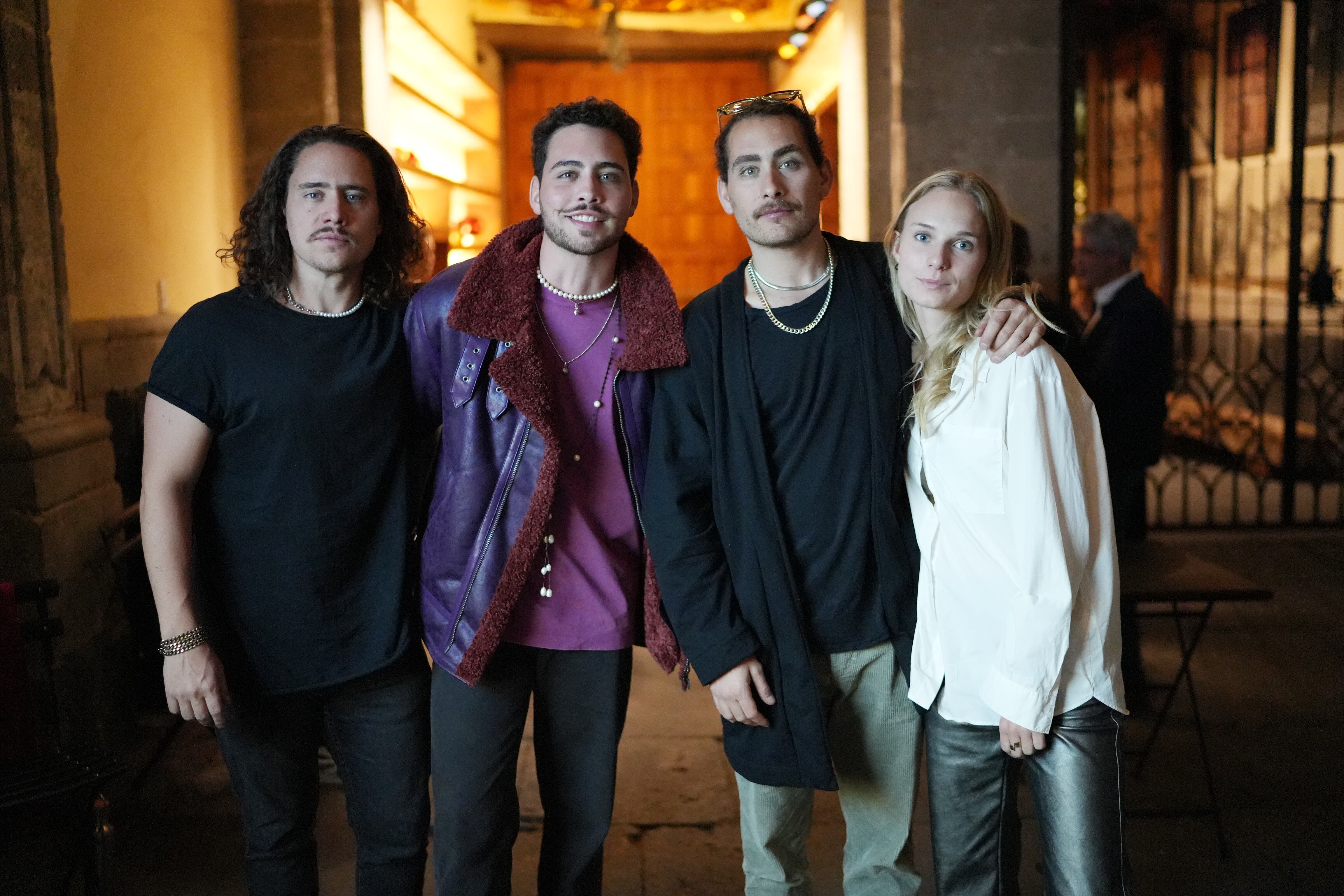 Paul Chaput, Patrick Chaput, Christopher Chaput y Sara Alfare. (Foto: Héptor Arjona)