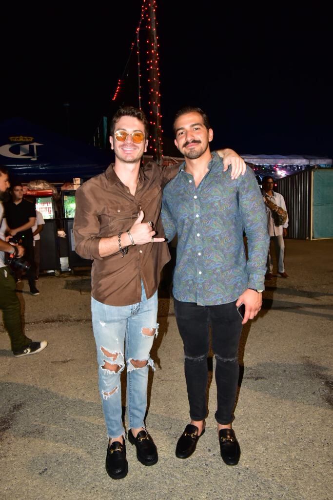 VIDEO: Miguel Alemán Magnani apoya a su hijo en su debut como DJ