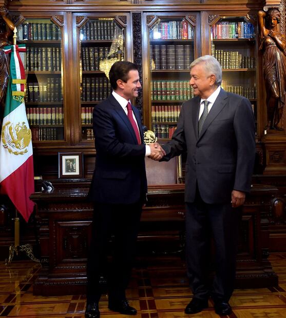 Las fotos del encuentro de Andrés Manuel López Obrador y Enrique Peña Nieto 