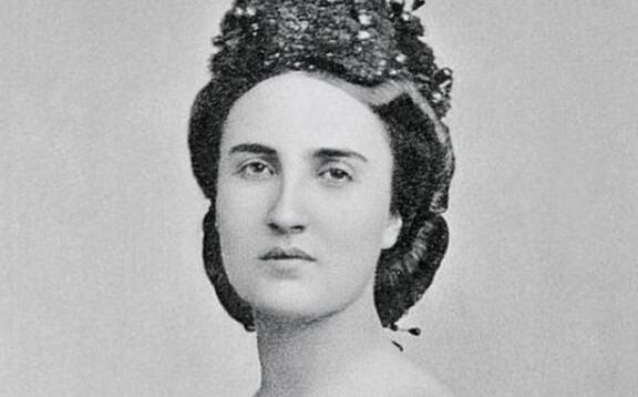 Ella fue Carlota de Habsburgo, la emperatriz de México que interpretará Belinda