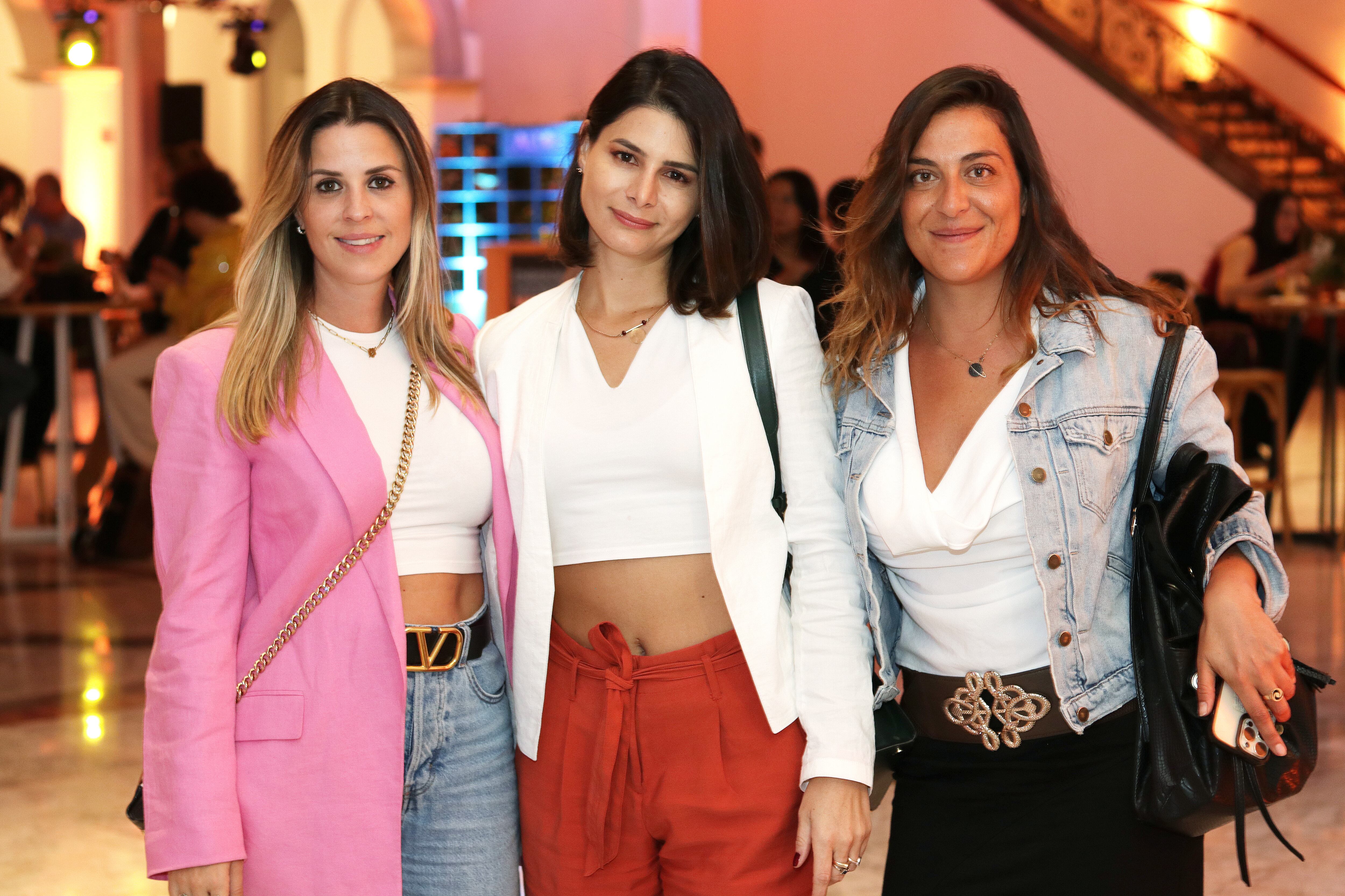 Paulina Sandoval, Natalie Pourdanay y Rosy Hafif. (Foto: Quadra Producciones)