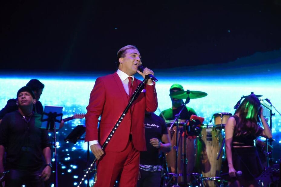 El cantante Cristian Castro reveló que el amor de una mujer lo distanció de Luis Miguel 