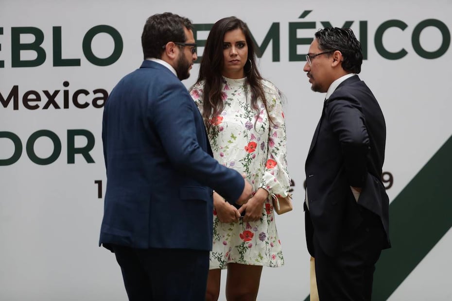 Irene Esser y Andrés Manuel López Beltrán, juntos en la celebración por 1 año de gobierno de AMLO