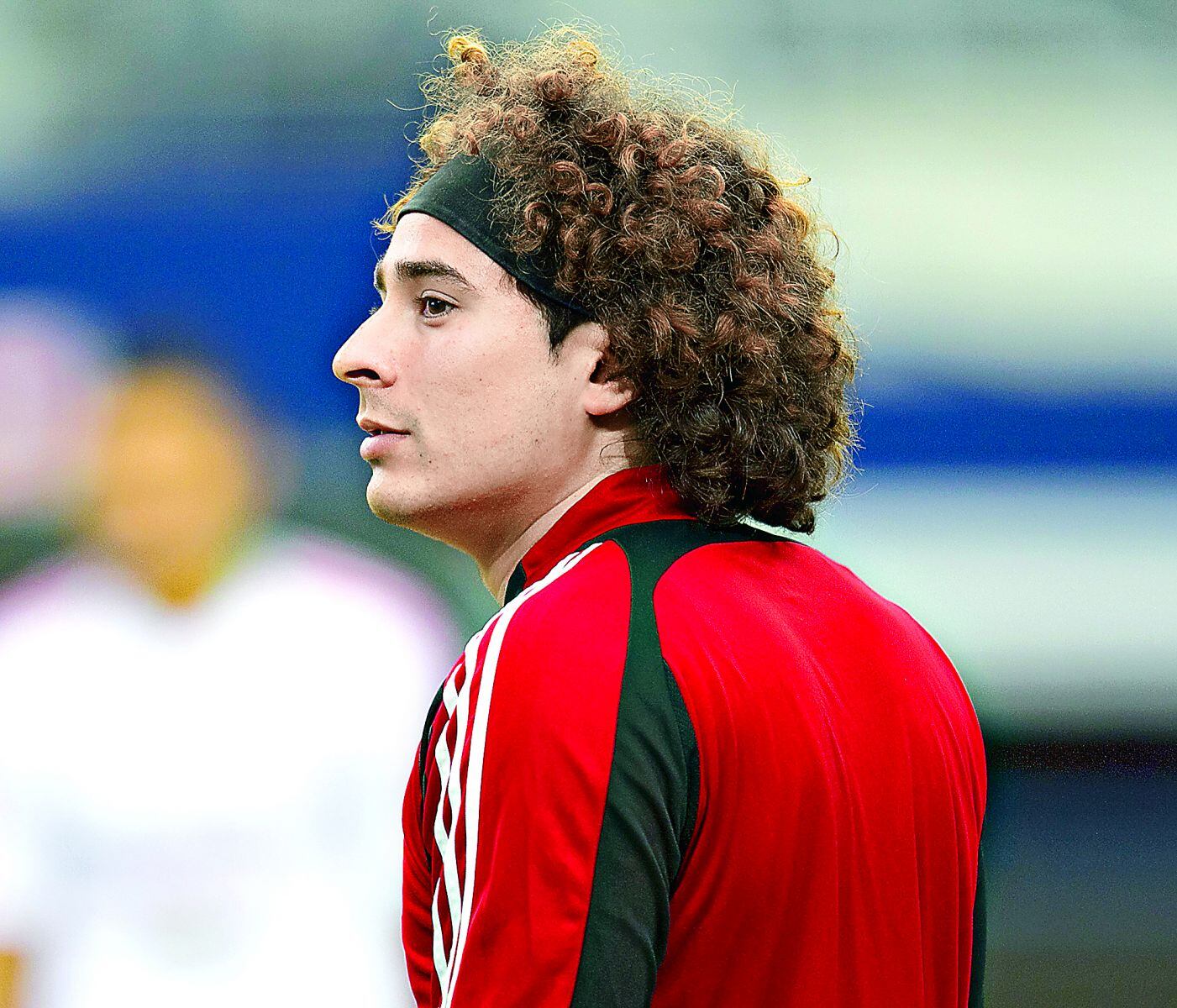 Estos han sido los cambios de look de Memo Ochoa 