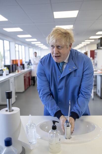 Boris Johnson y Carrie Symonds anuncian el nacimiento de su hijo