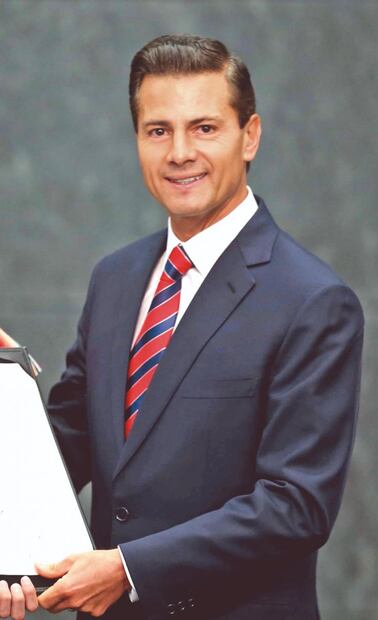Enrique Peña Nieto vive en España en lujoso chalet con vecinos famosos