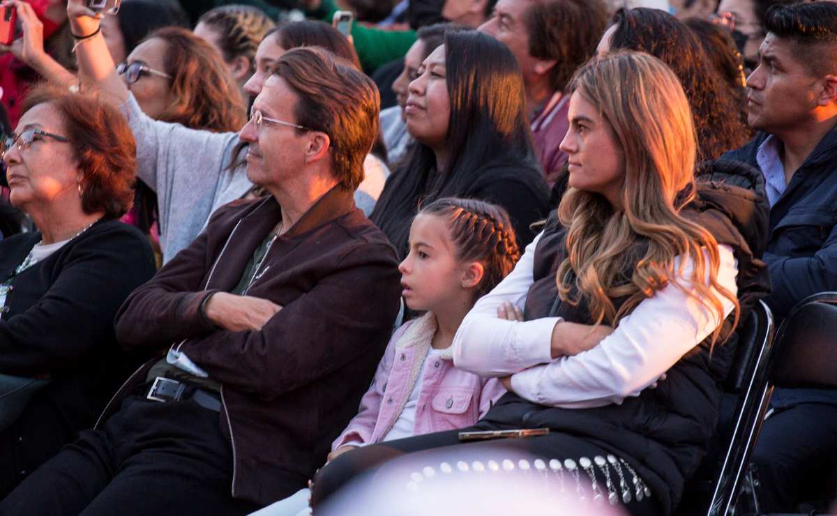 Paola Albarrán abandera función del Ballet de Amalia Hernández a beneficio de Teletón
