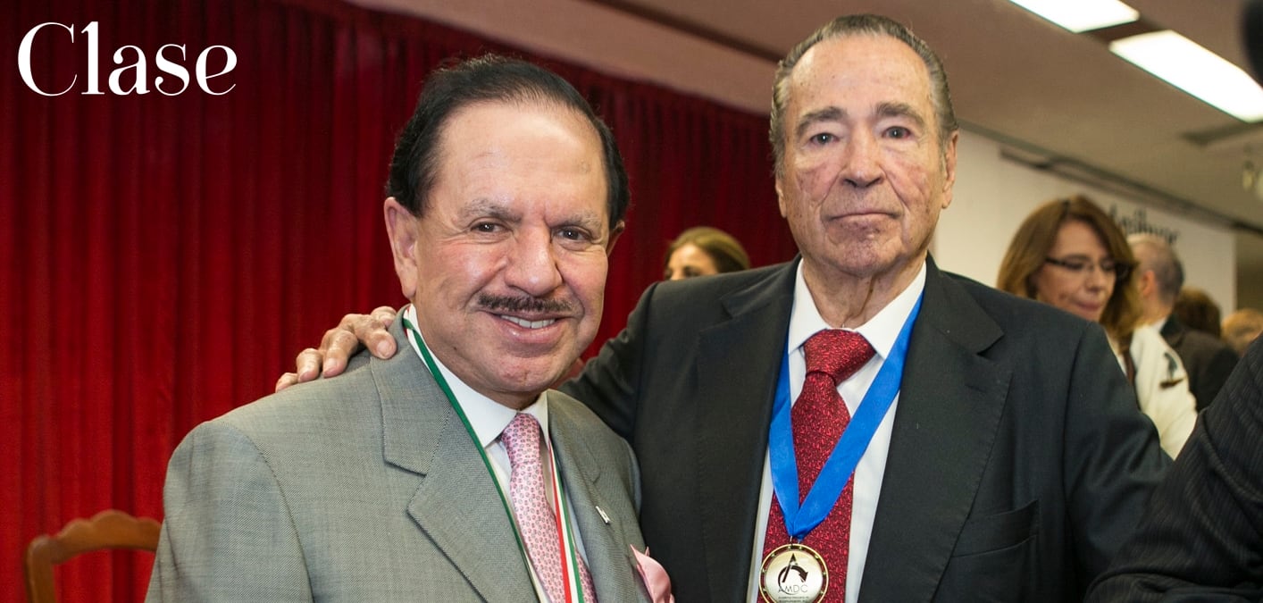 Reconocen al Licenciado Juan Francisco Ealy Ortiz por su trayectoria