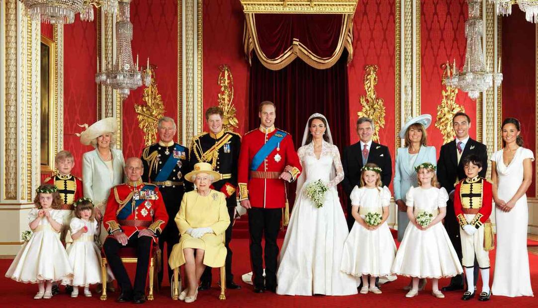 La familia real británica se lanza contra la BBC por polémico documental