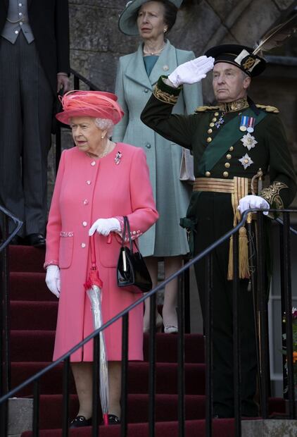 Comienza la ceremonia: Buckingham cuenta los cisnes de la reina Isabel II