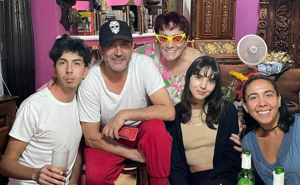Luis de Llano no asistió al festejo de su hermana Julissa